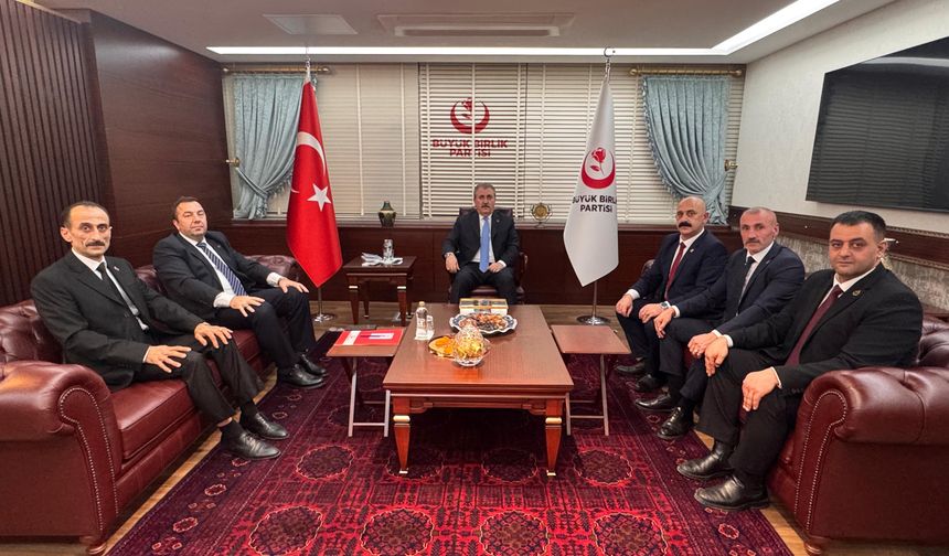 Artvin Heyetinden Mustafa Destici’ye Ziyaret