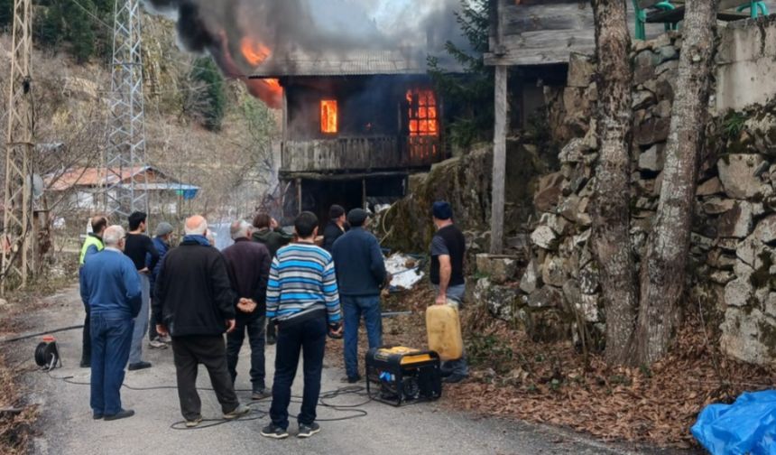 Alabalık Köyü’nde Lojman Yangını