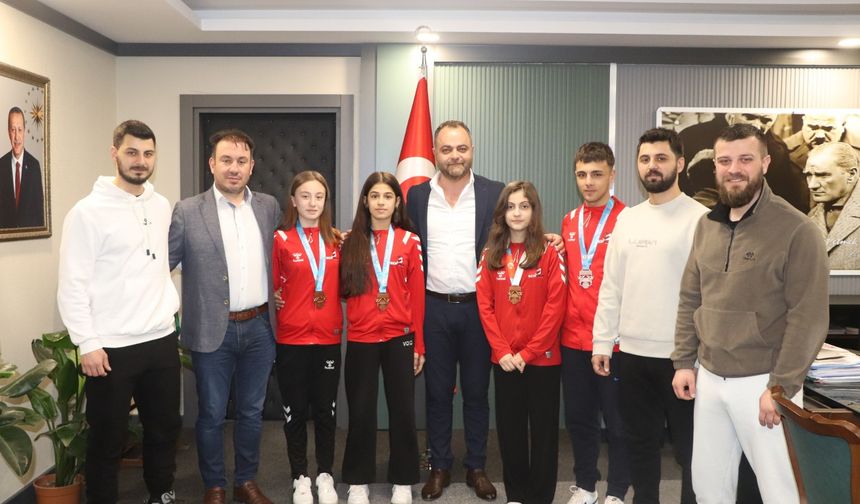 Yusufeli’ni Gururlandıran Karate Başarısı