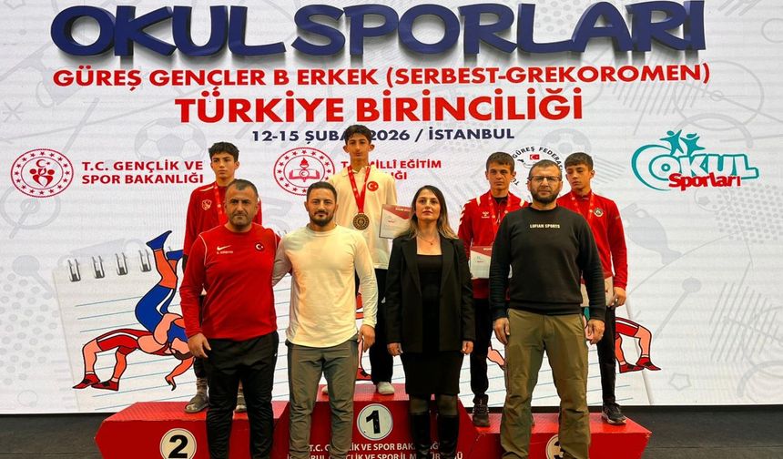 Yusufeli Belediyesi Sporcularından Türkiye Derecesi