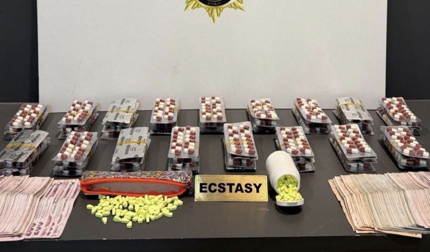 Samsun'da 4 ilçede uyuşturucu operasyonu: 10 kişi yakalandı