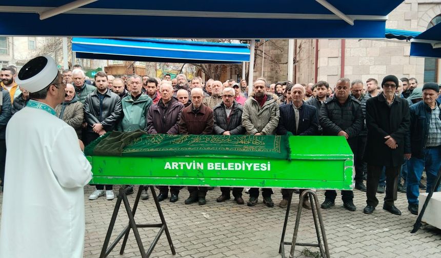 Ayla Yavuz Son Yolculuğuna Uğurlandı