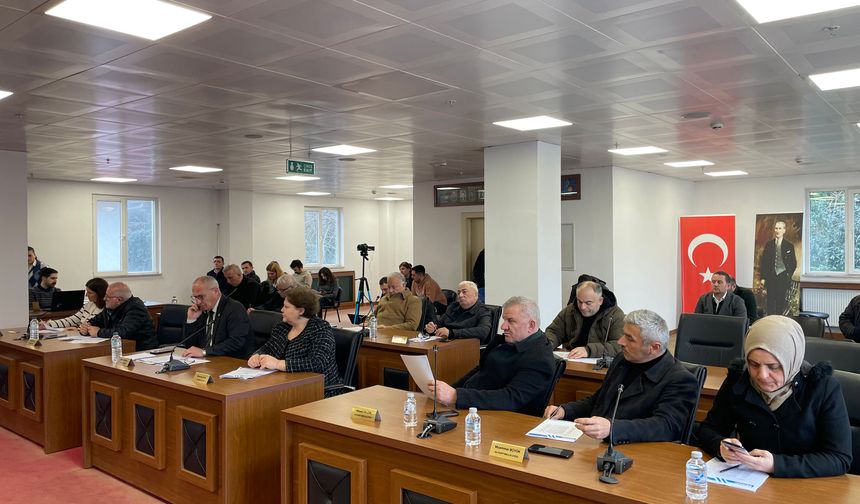 Hopa’da Emekli Dostu Protokol ve İmar Değişiklikleri Masada