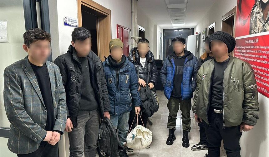 Kaçak Göçmenler Yakalandı