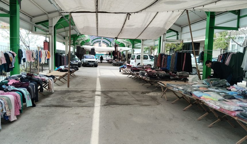 Pazarcı Esnafı Zor Günler Geçiriyor