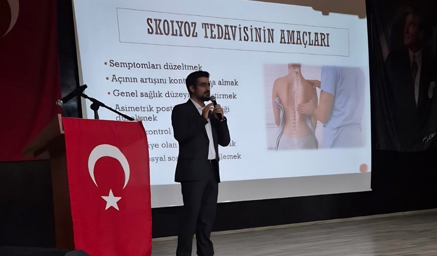 “Eğrisiyle Doğrusuyla Skolyoz”