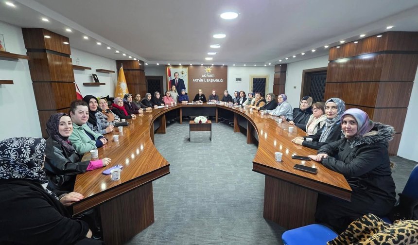 Kadın Kolları Haftalık Toplantısı Yapıldı