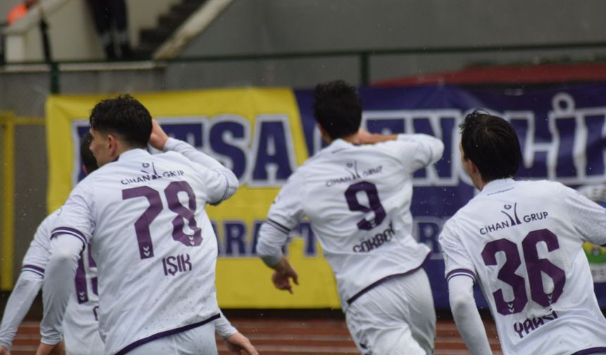 Hopaspor’dan Umutlandıran Galibiyet