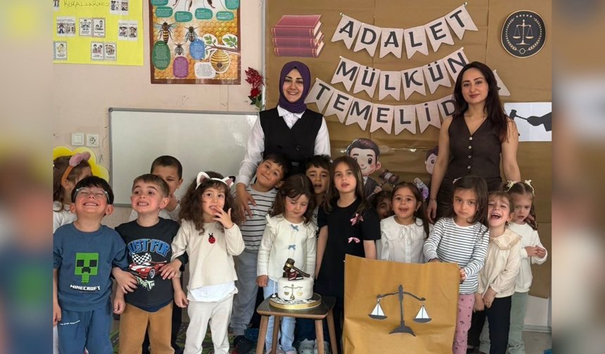 Minik Kelebekler Adaletle Tanıştı