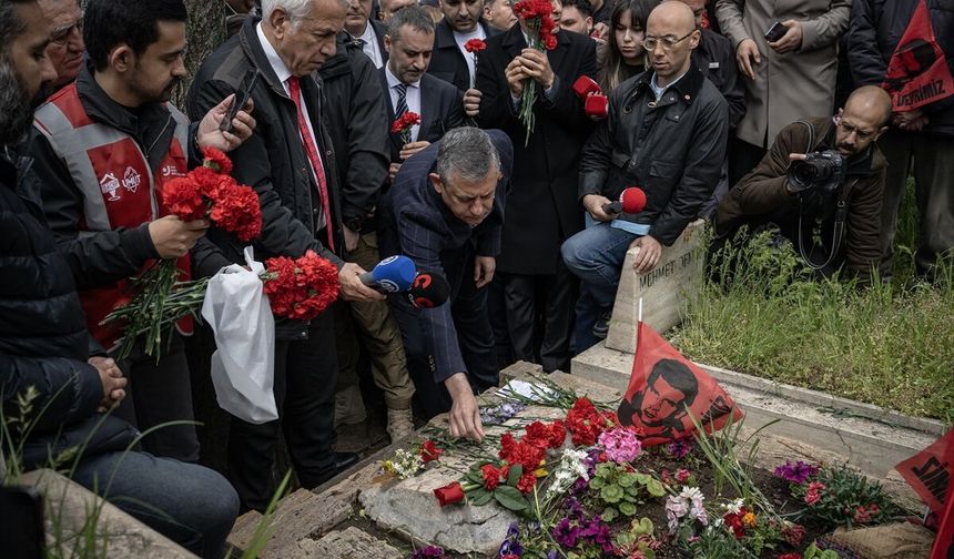 CHP Genel Başkanı Özel, Gezmiş, Aslan ve İnan için düzenlenen anma programında konuştu: