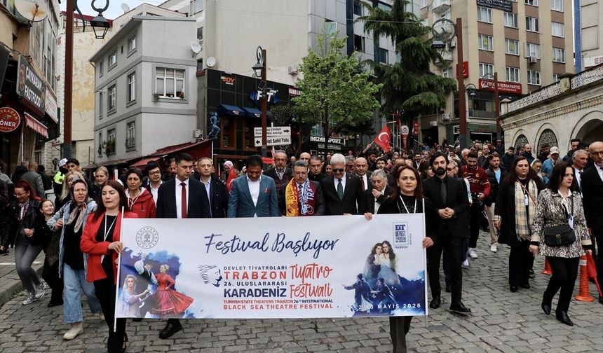 Trabzon'da '26. Uluslararası Karadeniz Tiyatro Festivali' başladı