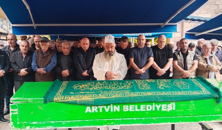 Adnan Aslan Son Yolculuğuna Uğurlandı