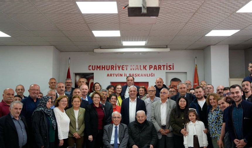 CHP Artvin’de Bayramlaşma Programı