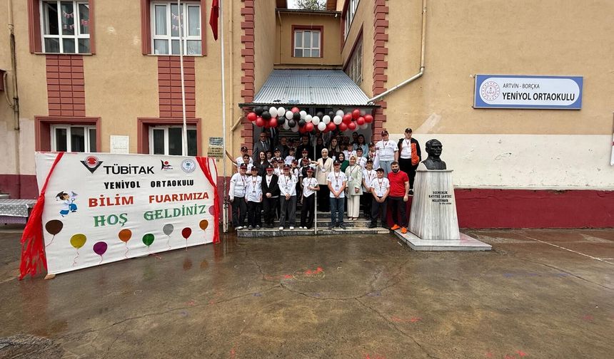 TÜBİTAK 4006 Bilim Fuarı Açıldı