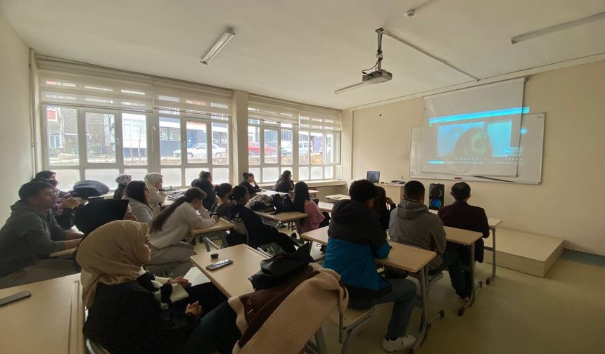 Uzaktan Eğitimle Akademik Etkileşim Seferberliği