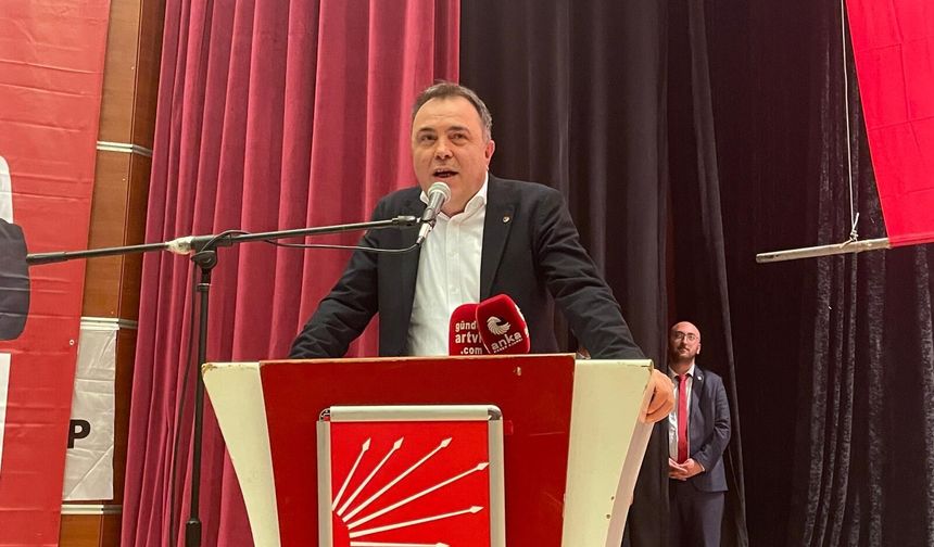 Seçkin Kurt’tan CHP’deki Sürece Sert Tepki