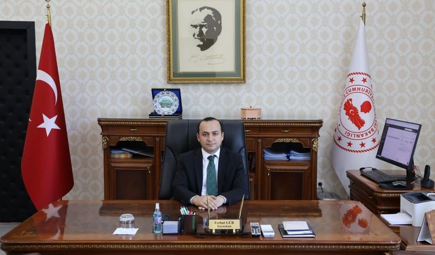 Murgul Kaymakamı Ferhat Gür Görevine Başladı