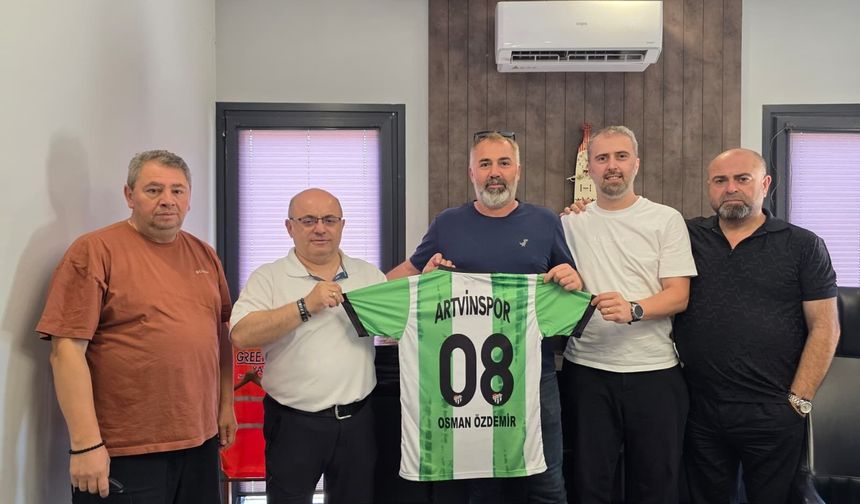 Osman Özdemir: "Artvinspor'un Yanındayız"