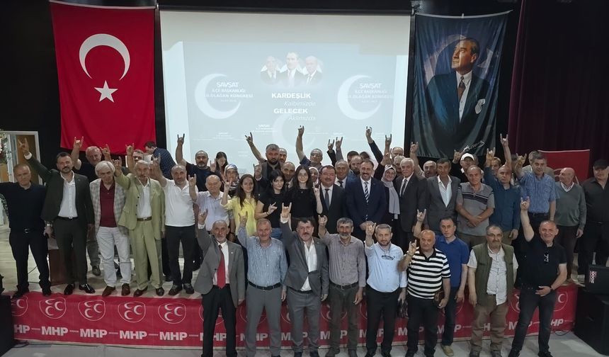 MHP Şavşat İlçe Teşkilatı'nda Fatih Yılmaz Güven Tazeledi