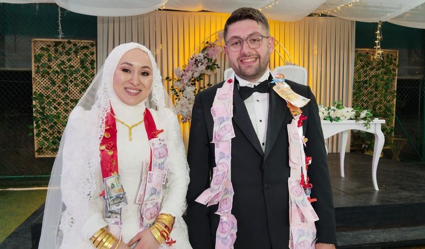 Aslıhan ve Ahmet Çifti Dünyaevine Girdi