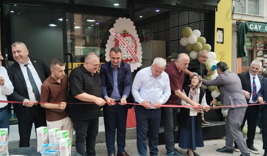 "Cici Kokoreç Çarşı" Hizmete Açıldı
