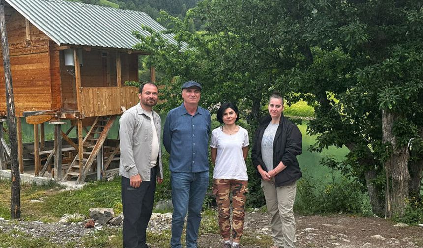 Bazgiret’te Tıbbi ve Aromatik Bitkiler İçin Arazi Çalışması Gerçekleştirildi