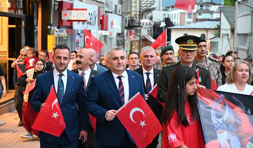 AÇÜ, 15 Temmuz Etkinliklerinde Yer Aldı