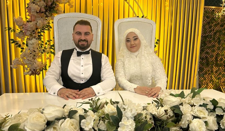 Emine Nur ile Salih Dünya Evine Girdi