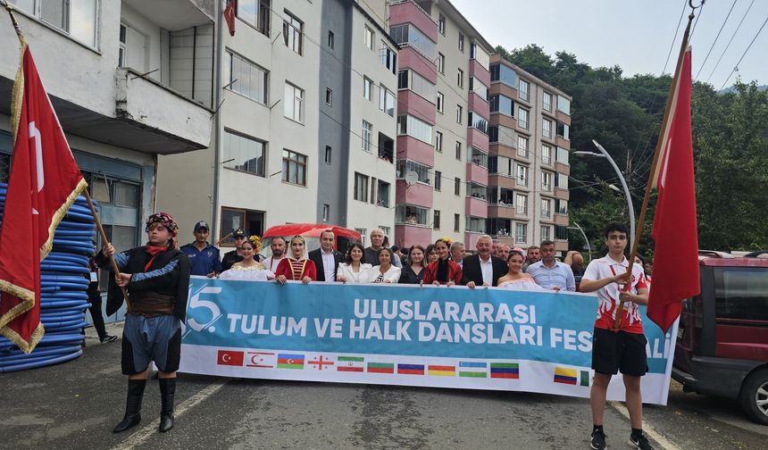 12 Ülkeden 500 Dansçı Murgul'da Aynı Sahneyi Paylaştı