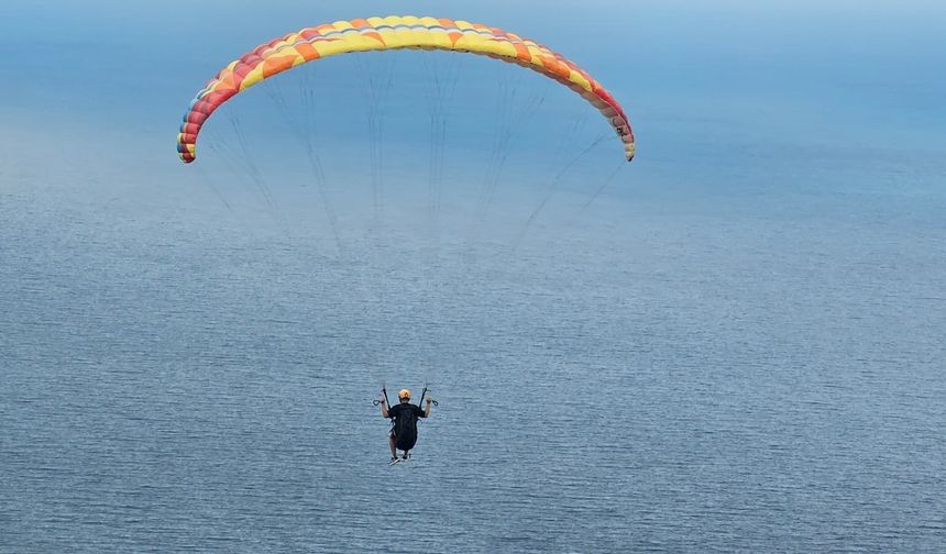Türkiye Yamaç Paraşütü Hedef Yarışmalarında İlk Etap Tamamlandı