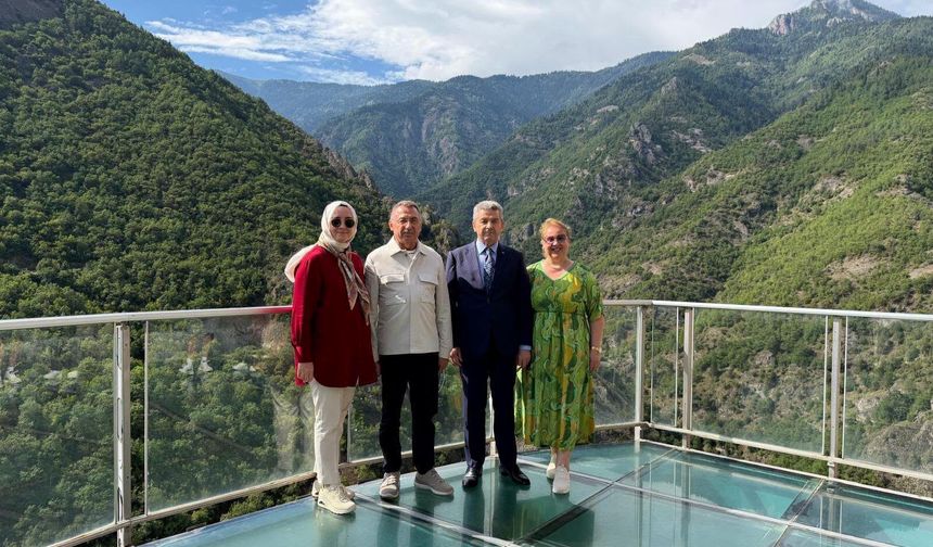 Vali Ergün, Fuat Oktay’ı Hatila Vadisi’nde Ağırladı