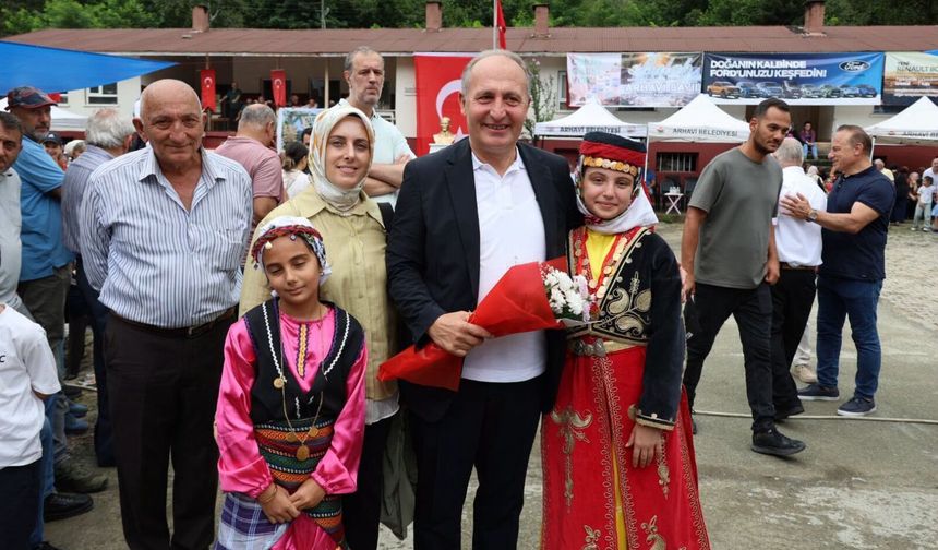 Derecik’te Festival Coşkusu
