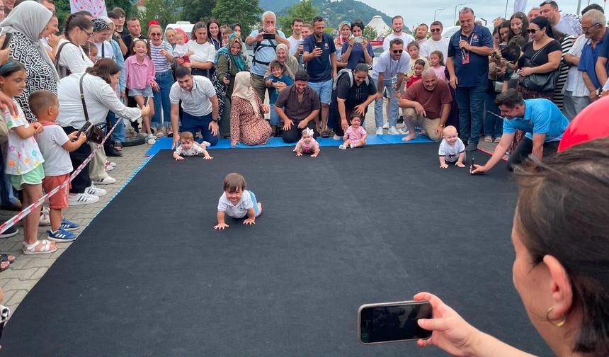 Minik Yarışmacılar Festival Coşkusuna Renk Kattı