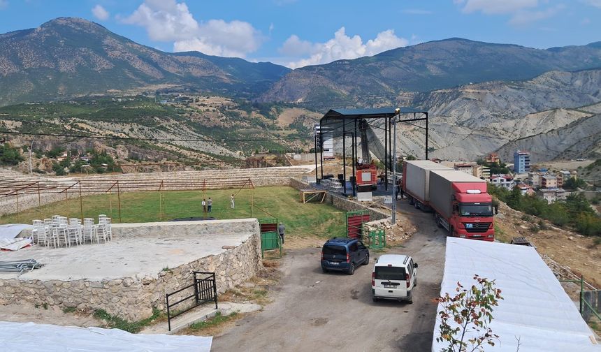 Ardanuç’ta Festival Heyecanı: 200 Güreşçi, Halk Oyunları ve İki Büyük Konser