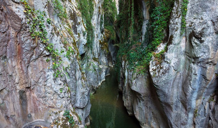 Kastamonu'nun 'saklı cenneti' Saltuklu Kanyonu doğa tutkunlarını bekliyor