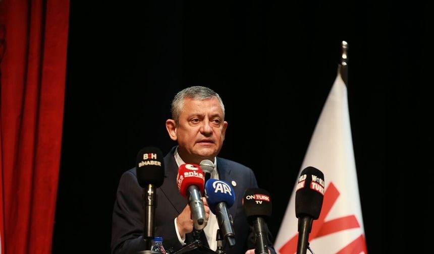 Yeni Parti Genel Başkanı Özel, Balıkesir'de partisinin ön seçiminde konuştu: