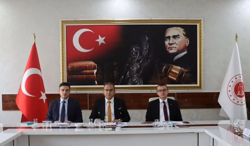 Erzurum Adliyesi'nde kritik zirve: Suç örgütlerine ve yasa dışı bahse geçit yok