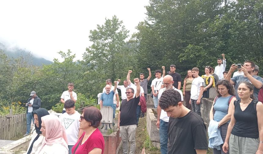Ölümünün 2. Yılında Mezarı Başında Anıldı