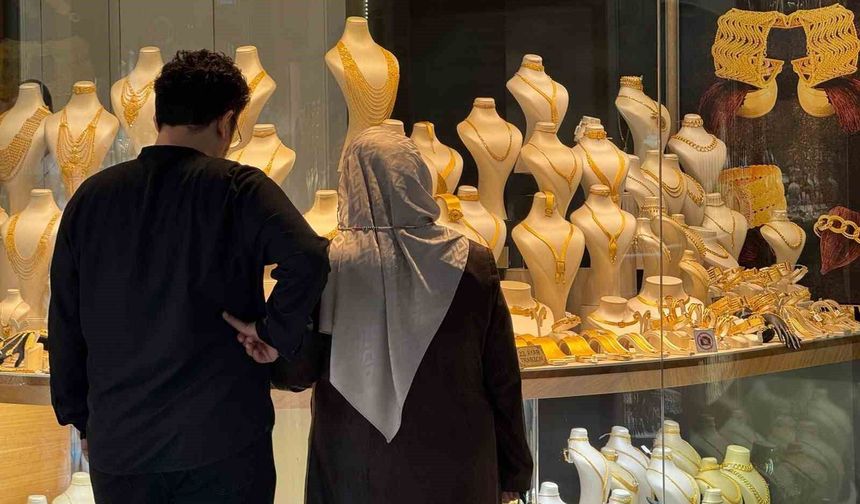 Altındaki Sert Düşüş Vatandaşı Küstürdü: Yatırımcı Beklemede