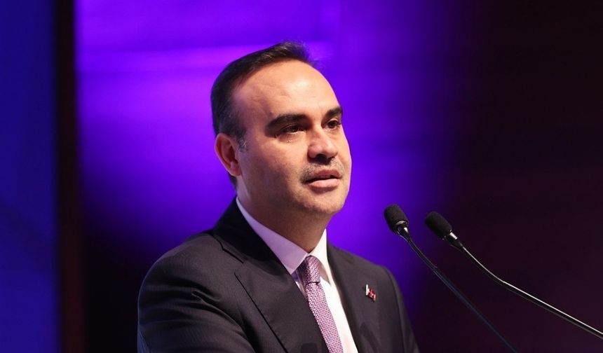 Bakan Kacır duyurdu: Türkiye, 2026'da uluslararası bilim olimpiyatlarında madalya rekoru kırdı