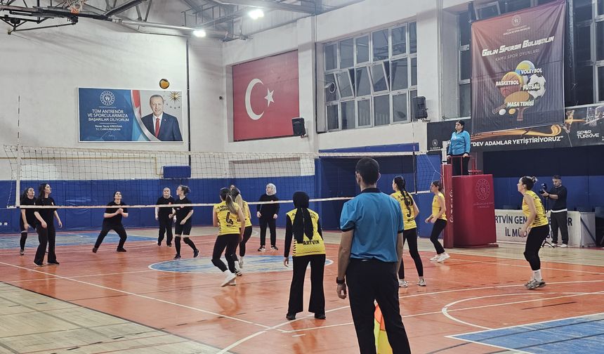 Kamu Spor Oyunları’nda Voleybol Heyecanı