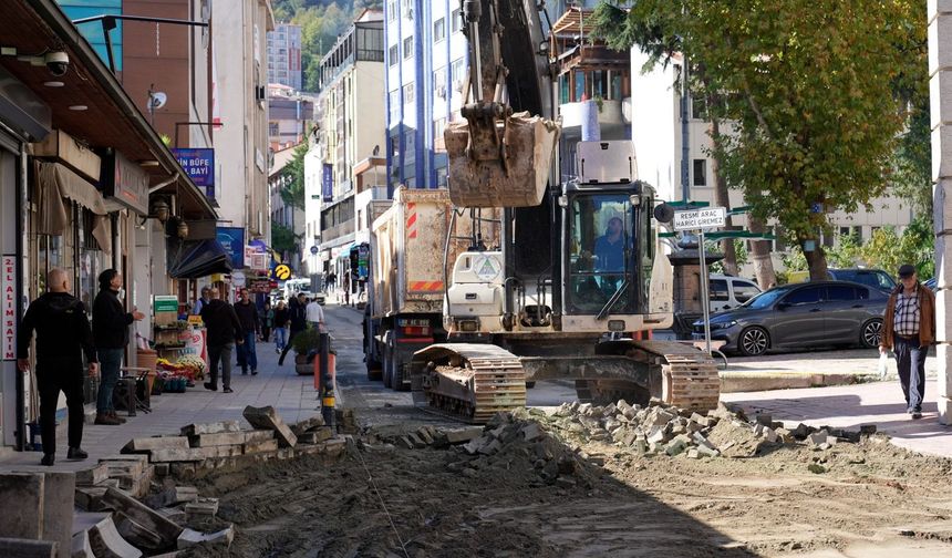 İnönü Caddesi’nde İkinci Etap Başladı