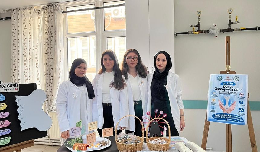 Hemşirelik Öğrencilerinden Anlamlı Etkinlik