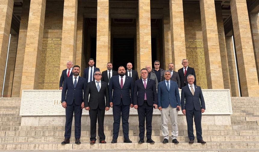 ARTSO heyeti Ankara’daki ilk ziyaretini Anıtkabir’e yaptı