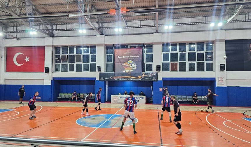 Futsal’da Çeyrek Final Heyecanı Başlıyor