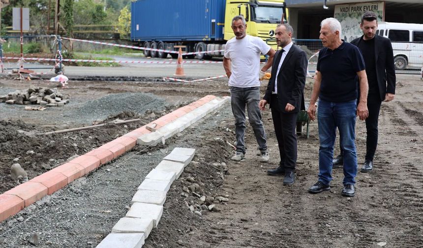 Vasfi Kurdoğlu Caddesi’nde Yol Çalışmaları Sürüyor