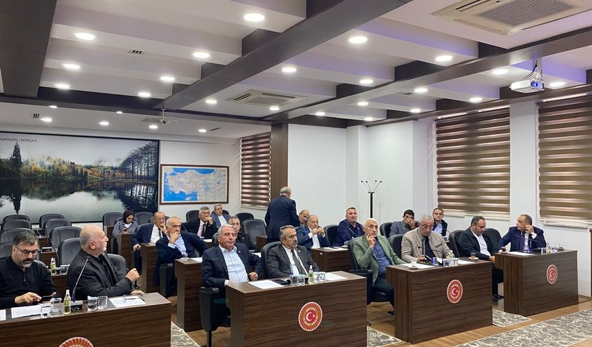 Artvin İl Genel Meclisi’nde Tansiyon Yükseldi