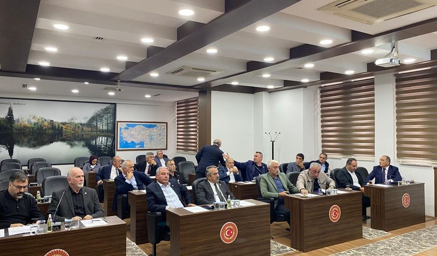 CHP Mecliste AKP’den Yana Tavır Aldı