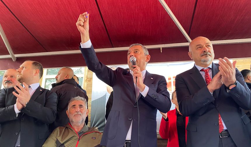 Özgür Özel Kemalpaşa’da: “Bizim gücümüz bu kalemde”