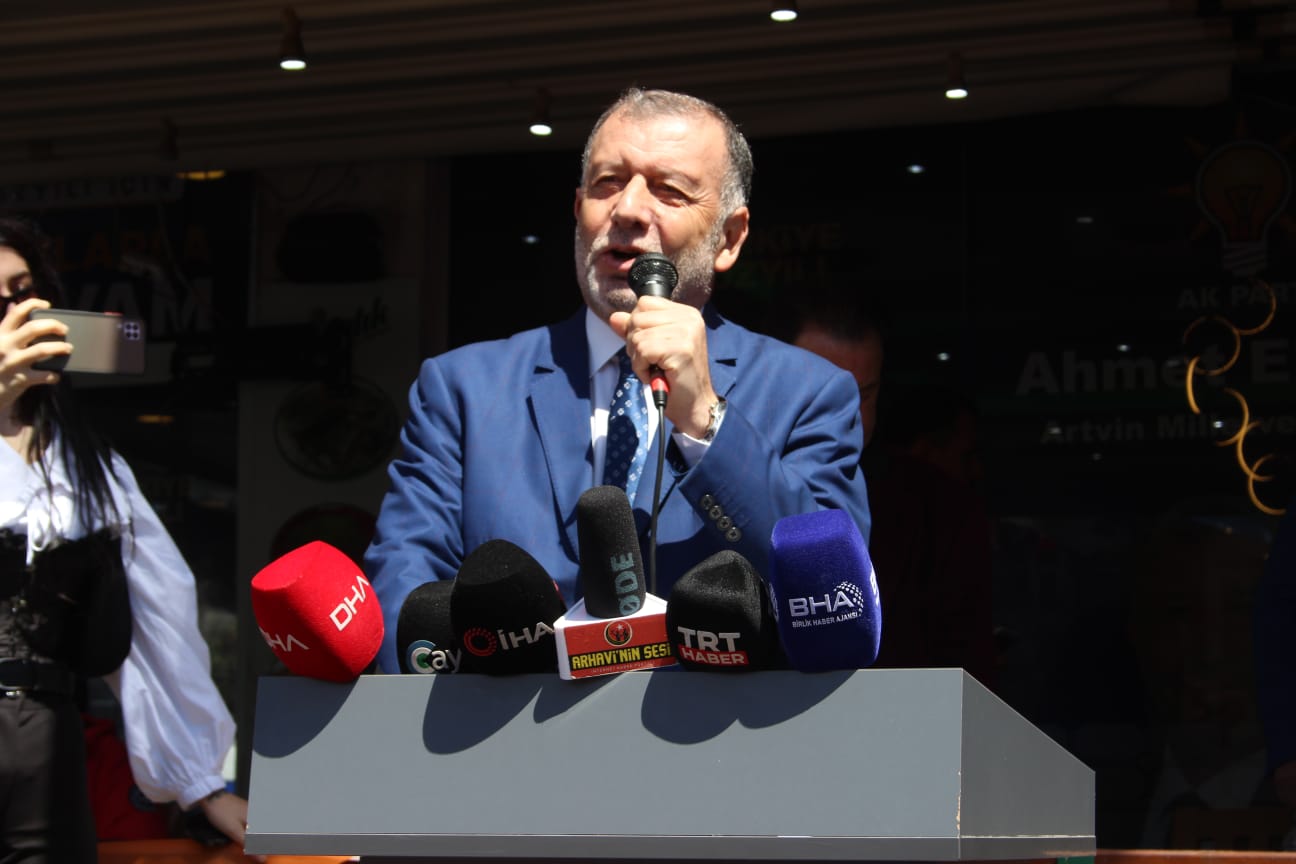 Miting havasında açılış (3)